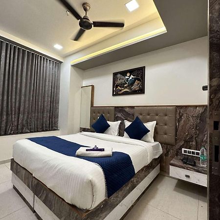 Hotel E Classico Bhavnagar Eksteriør billede